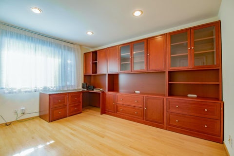 Tiny photo for 908 Glennan Drive, Redwood City, CA 94061 (MLS # ML82061437)
