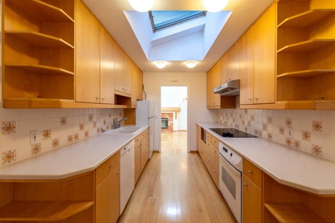 Tiny photo for 908 Glennan Drive, Redwood City, CA 94061 (MLS # ML82061437)