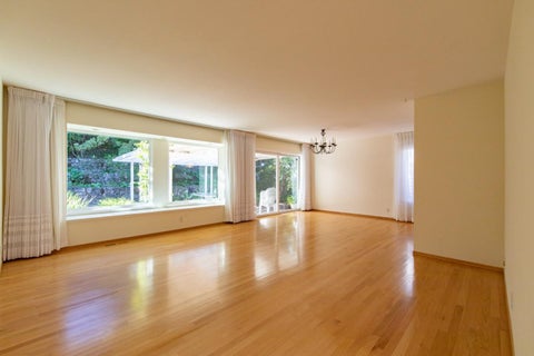 Tiny photo for 908 Glennan Drive, Redwood City, CA 94061 (MLS # ML82061437)
