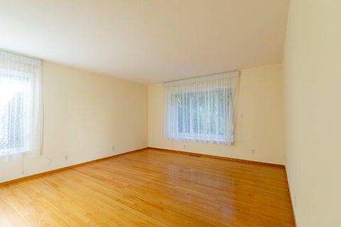 Tiny photo for 908 Glennan Drive, Redwood City, CA 94061 (MLS # ML82061437)