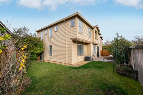 Tiny photo for 865 Windsor Hills Circle, SAN JOSE, CA 95123 (MLS # ML82029979)