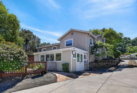 Photo of 20450 Almaden Road, SAN JOSE, CA 95120 (MLS # ML82042525)