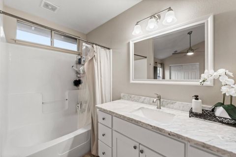 Tiny photo for 820 Woodcreek Way, Gilroy, CA 95020 (MLS # ML82023953)
