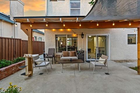 Tiny photo for 820 Woodcreek Way, Gilroy, CA 95020 (MLS # ML82023953)