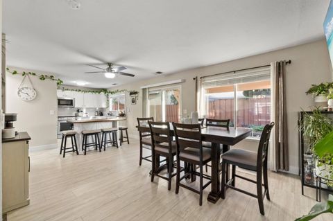 Tiny photo for 820 Woodcreek Way, Gilroy, CA 95020 (MLS # ML82023953)