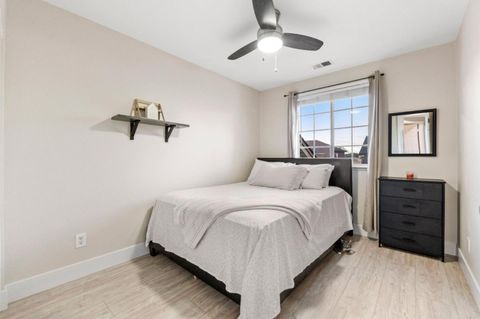 Tiny photo for 820 Woodcreek Way, Gilroy, CA 95020 (MLS # ML82023953)