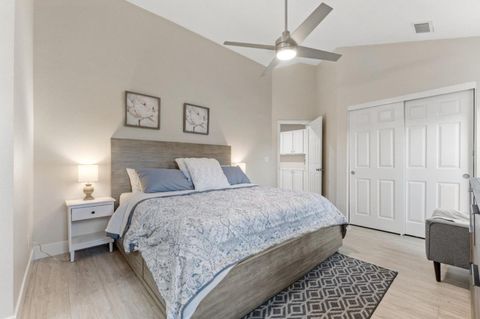 Tiny photo for 820 Woodcreek Way, Gilroy, CA 95020 (MLS # ML82023953)