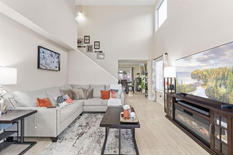 Tiny photo for 820 Woodcreek Way, Gilroy, CA 95020 (MLS # ML82023953)
