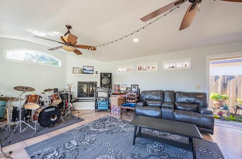 Tiny photo for 267 Palo Verde Street, GREENFIELD, CA 93927 (MLS # ML82029411)