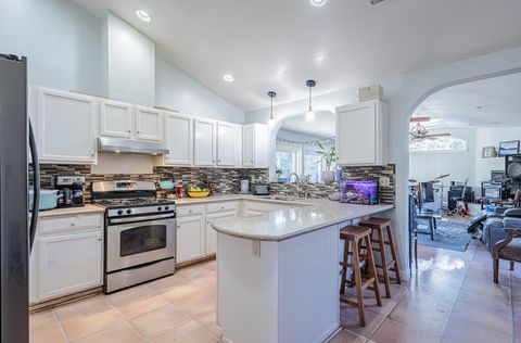 Tiny photo for 267 Palo Verde Street, GREENFIELD, CA 93927 (MLS # ML82029411)