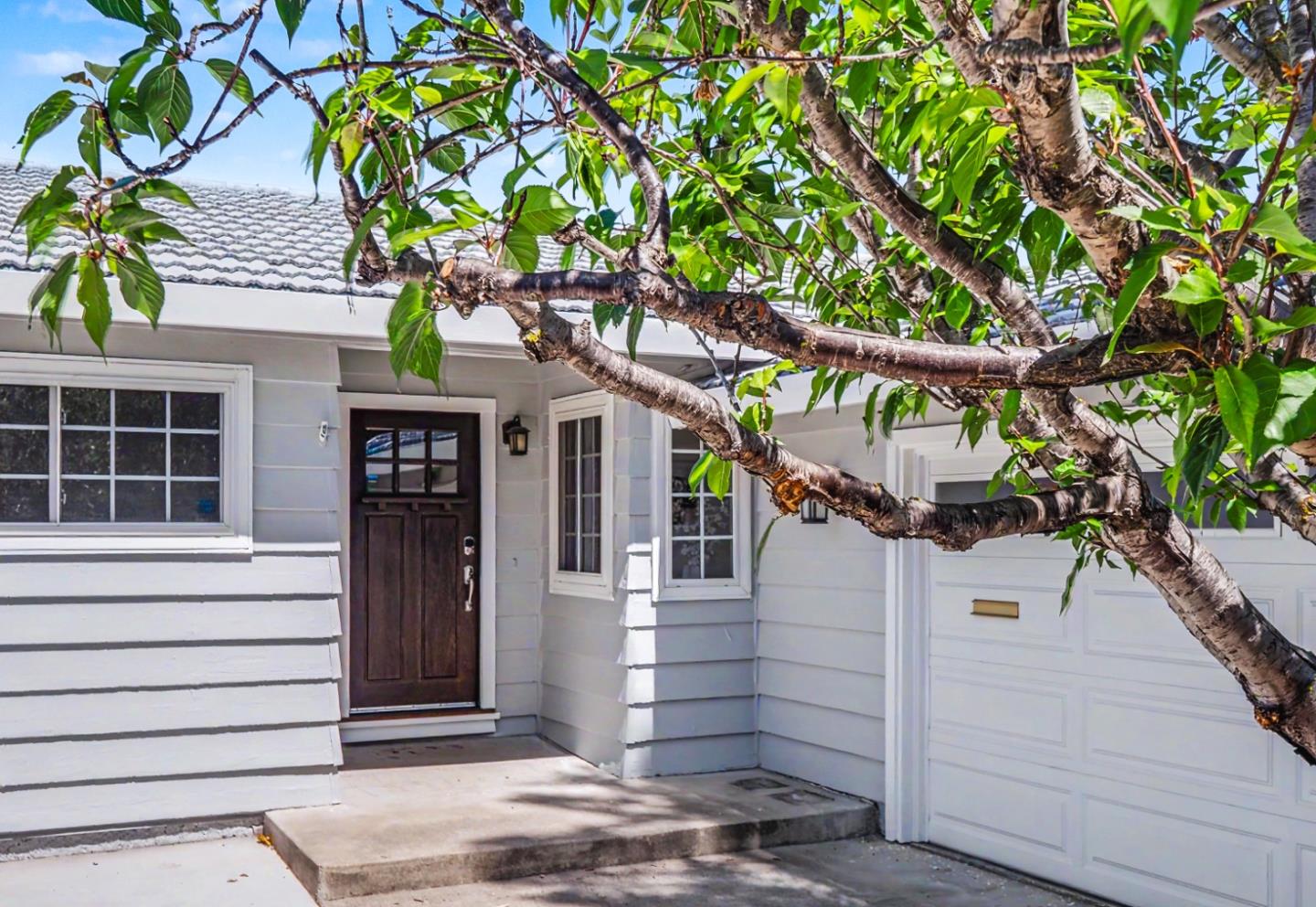 1268 Greenbriar Avenue