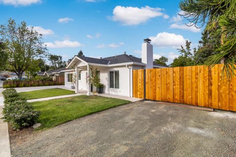 Tiny photo for 432 Oak Ridge Drive, REDWOOD CITY, CA 94062 (MLS # ML82027757)