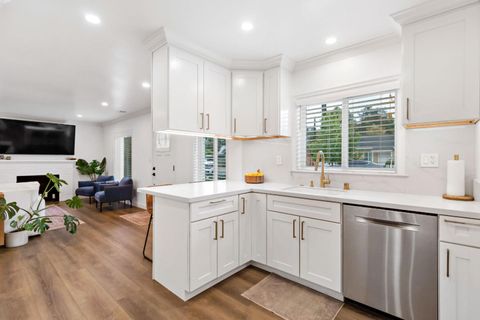 Tiny photo for 432 Oak Ridge Drive, REDWOOD CITY, CA 94062 (MLS # ML82027757)