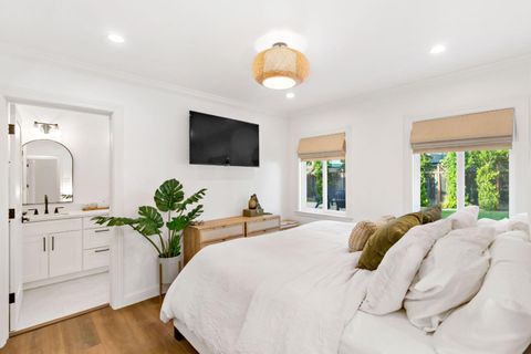 Tiny photo for 432 Oak Ridge Drive, REDWOOD CITY, CA 94062 (MLS # ML82027757)