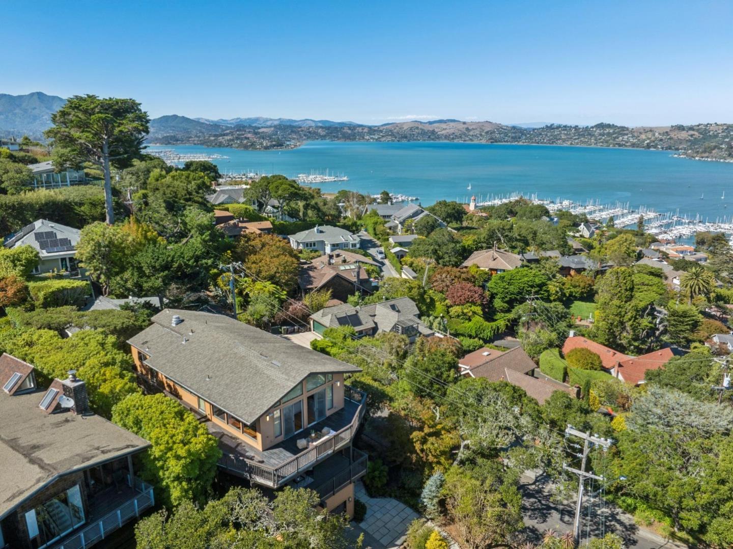 675 Sausalito Boulevard
