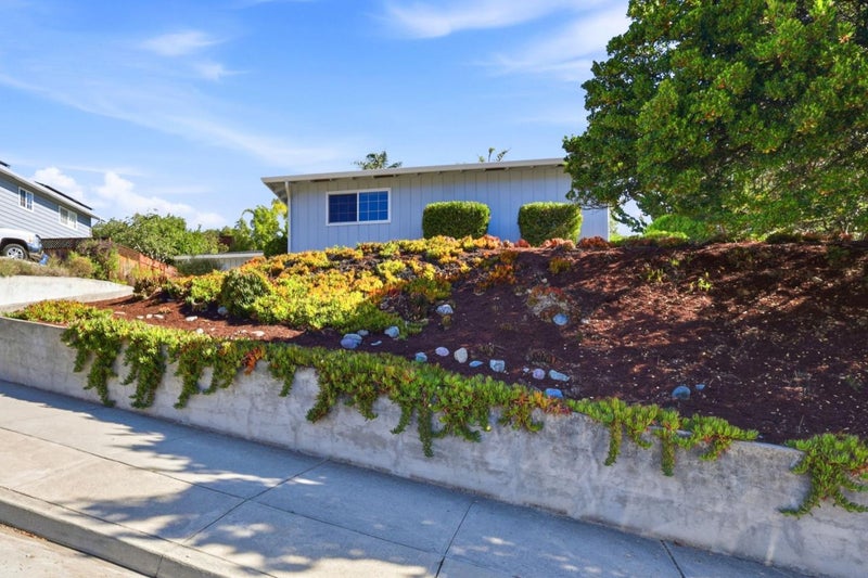 5010 Thurber Lane