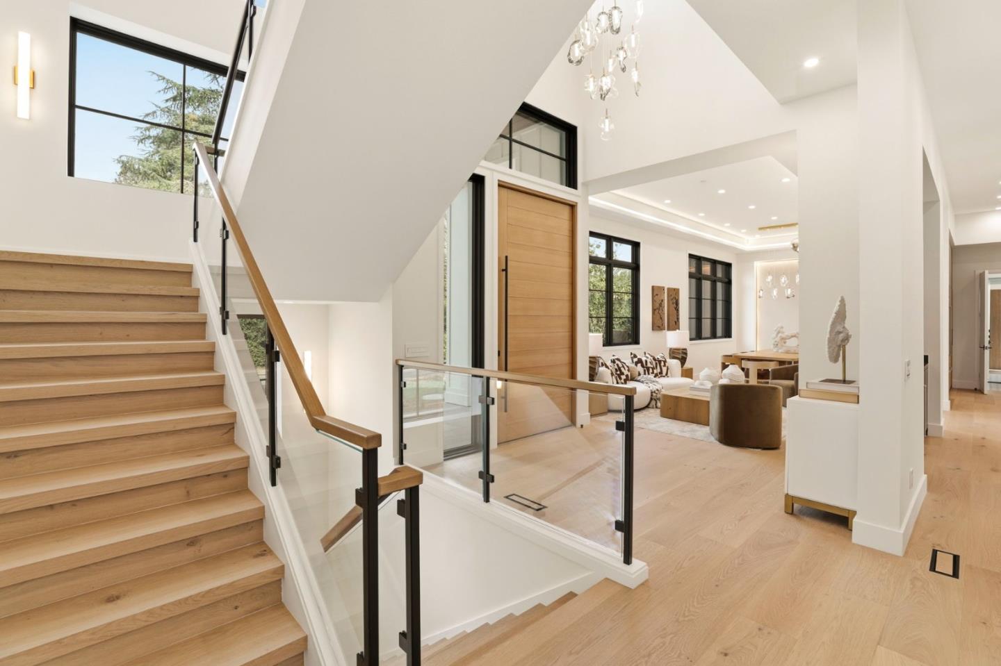 2319 Warner Range Avenue