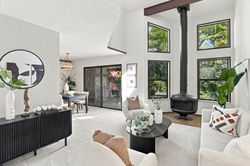 4847 Lago Vista Circle
