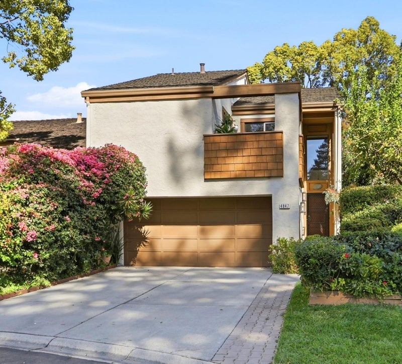4847 Lago Vista Circle