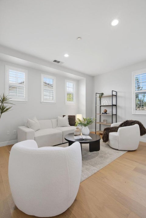 Tiny photo for 375 Longhill Court, SAN JOSE, CA 95138 (MLS # ML82059523)