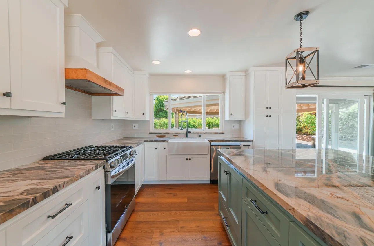 Salinas, California 93908, United States, 3 Bedrooms Bedrooms, ,3 BathroomsBathrooms,Residential,Active,201404