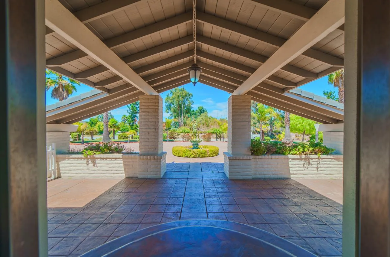 Salinas, California 93908, United States, 3 Bedrooms Bedrooms, ,3 BathroomsBathrooms,Residential,Active,201404