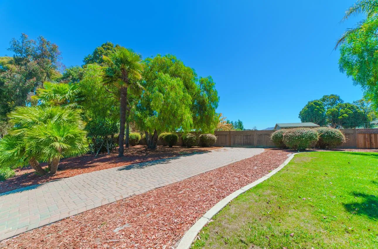 Salinas, California 93908, United States, 3 Bedrooms Bedrooms, ,3 BathroomsBathrooms,Residential,Active,201404