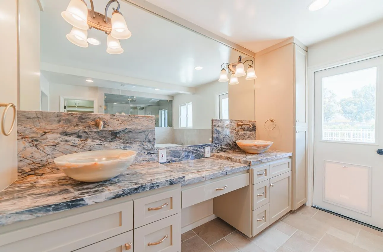 Salinas, California 93908, United States, 3 Bedrooms Bedrooms, ,3 BathroomsBathrooms,Residential,Active,201404