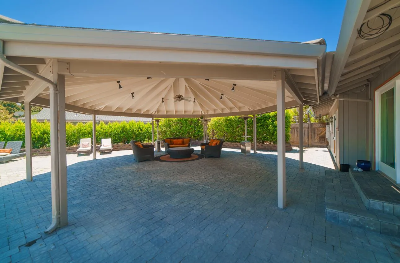 Salinas, California 93908, United States, 3 Bedrooms Bedrooms, ,3 BathroomsBathrooms,Residential,Active,201404