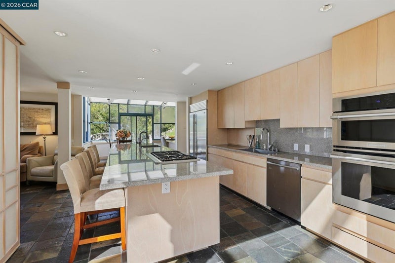 319 Tappan Terrace