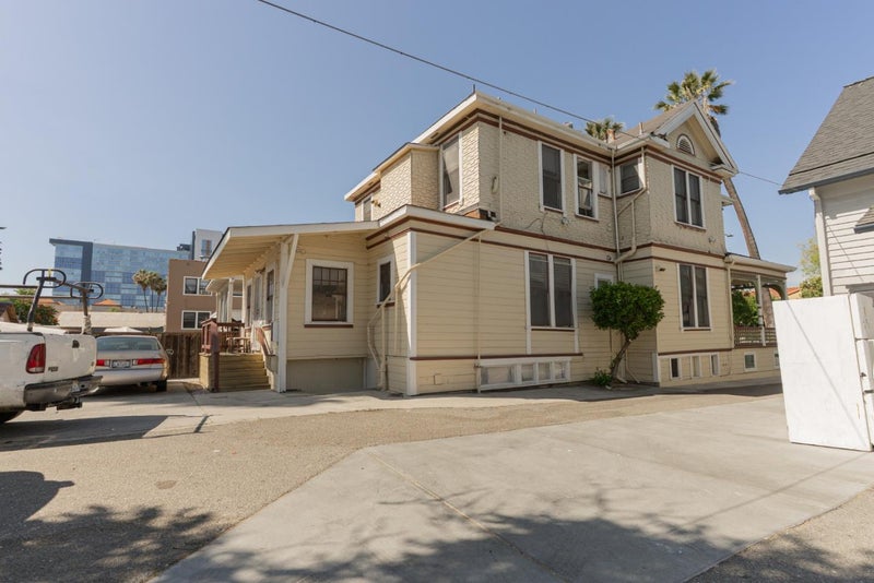 467 South 3rd Street