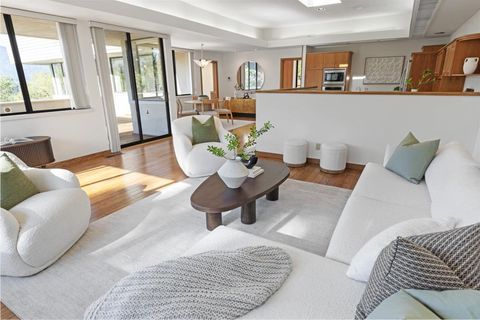 Tiny photo for 200 Cherokee Way, PORTOLA VALLEY, CA 94028 (MLS # ML82028480)