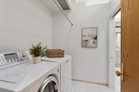 Tiny photo for 200 Cherokee Way, PORTOLA VALLEY, CA 94028 (MLS # ML82028480)