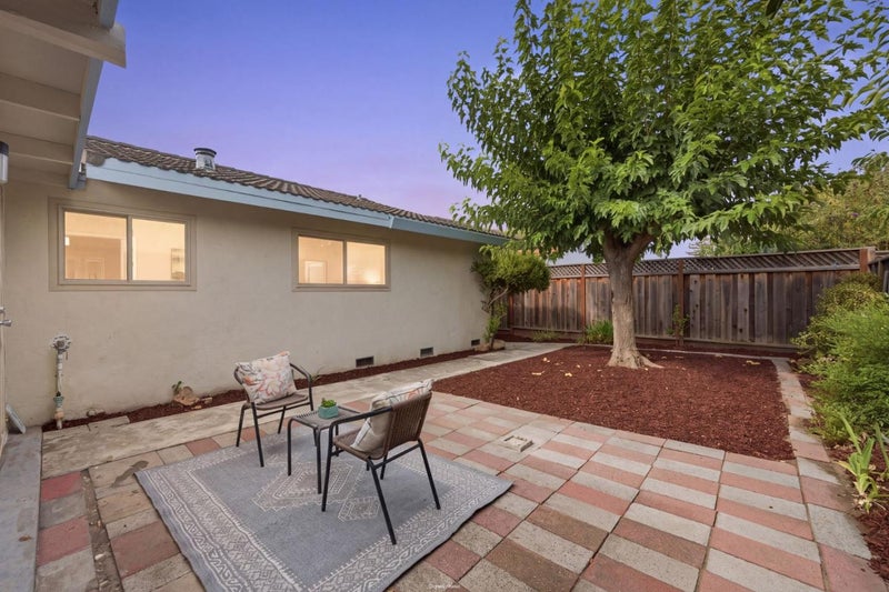 573 Chickasaw Court