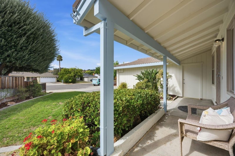 573 Chickasaw Court