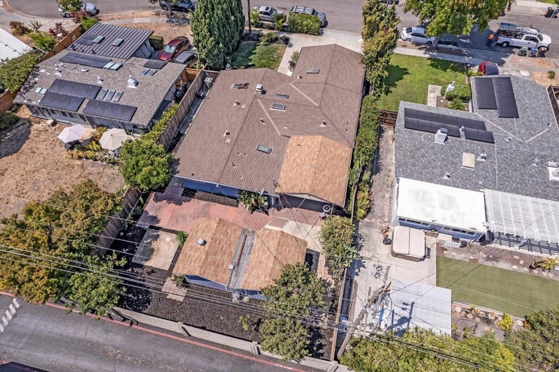 1138 Stoneylake Court