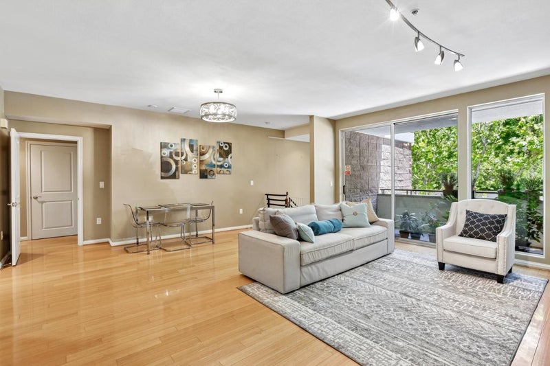46 West Julian Street 217
