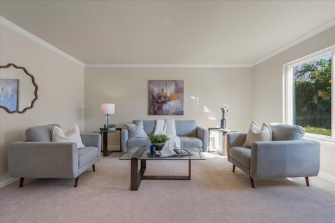 Tiny photo for 6535 Kings Place, GILROY, CA 95020 (MLS # ML82032416)