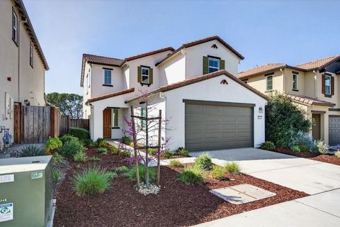 408 Tanoak Street HOLLISTER CA 95023