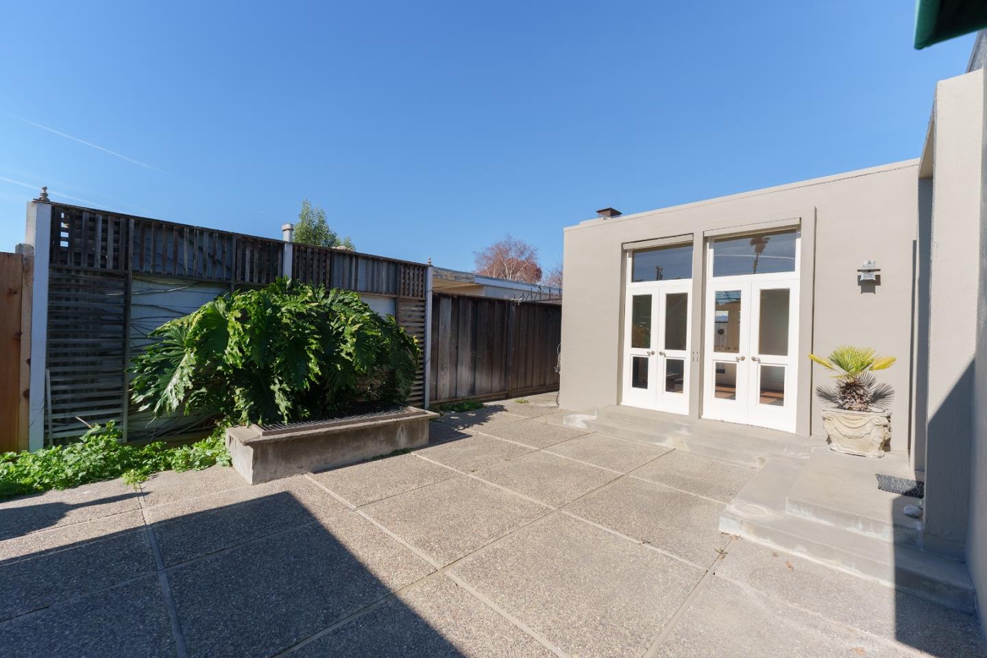 606 Central Avenue