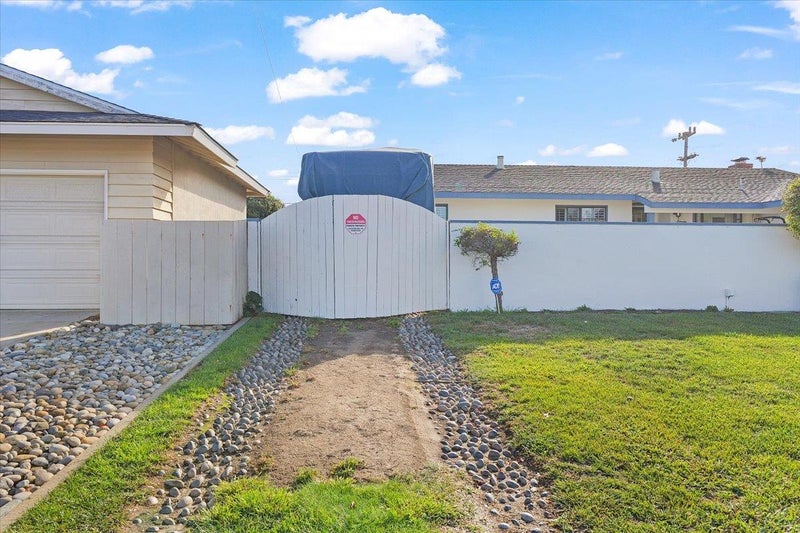 1814 Pescadero Drive