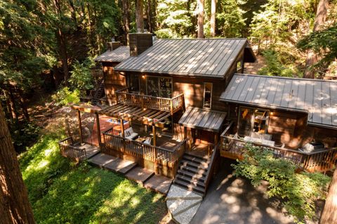 Photo of 22090 Oak Flat Road, LOS GATOS, CA 95033 (MLS # ML81974993)