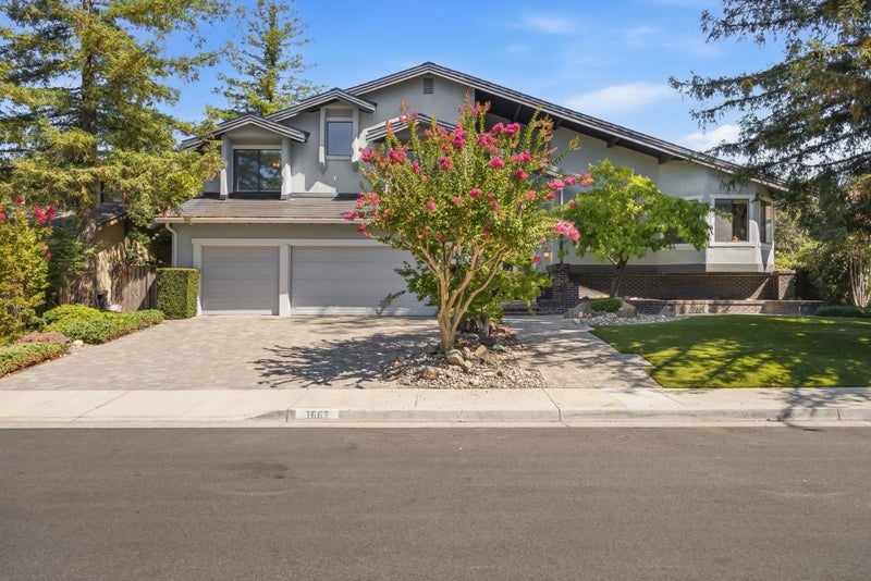 1667 Glenrock Court