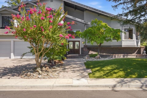 Photo of 1667 Glenrock Court, San Jose, CA 95124 (MLS # ML82056500)