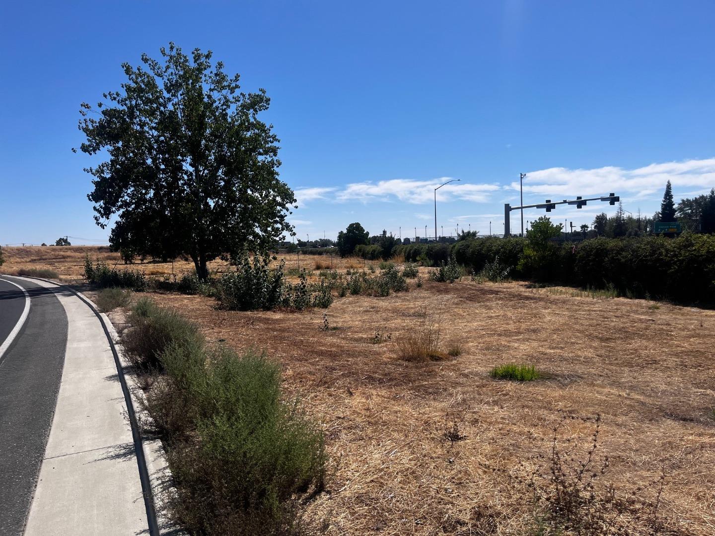 0 East Stockton Boulevard