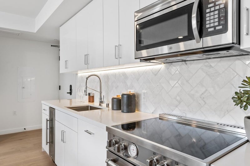 345 8th Street 508