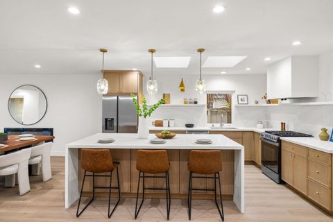 Tiny photo for 1218 Sanchez Way, Redwood City, CA 94061 (MLS # ML82030615)