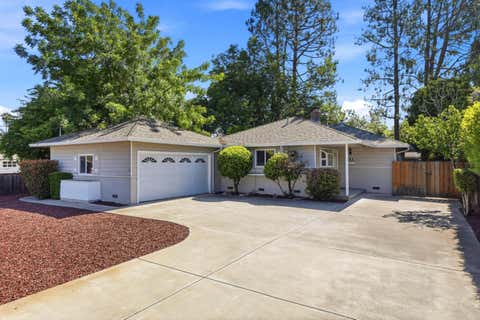 Tiny photo for 484 Ardis Avenue, SAN JOSE, CA 95117 (MLS # ML82049094)