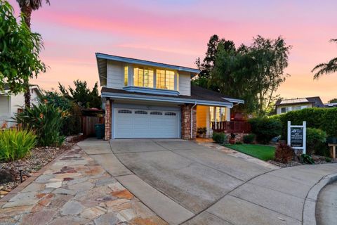 Photo of 16761 Dry Creek Court, Morgan Hill, CA 95037 (MLS # ML82045511)