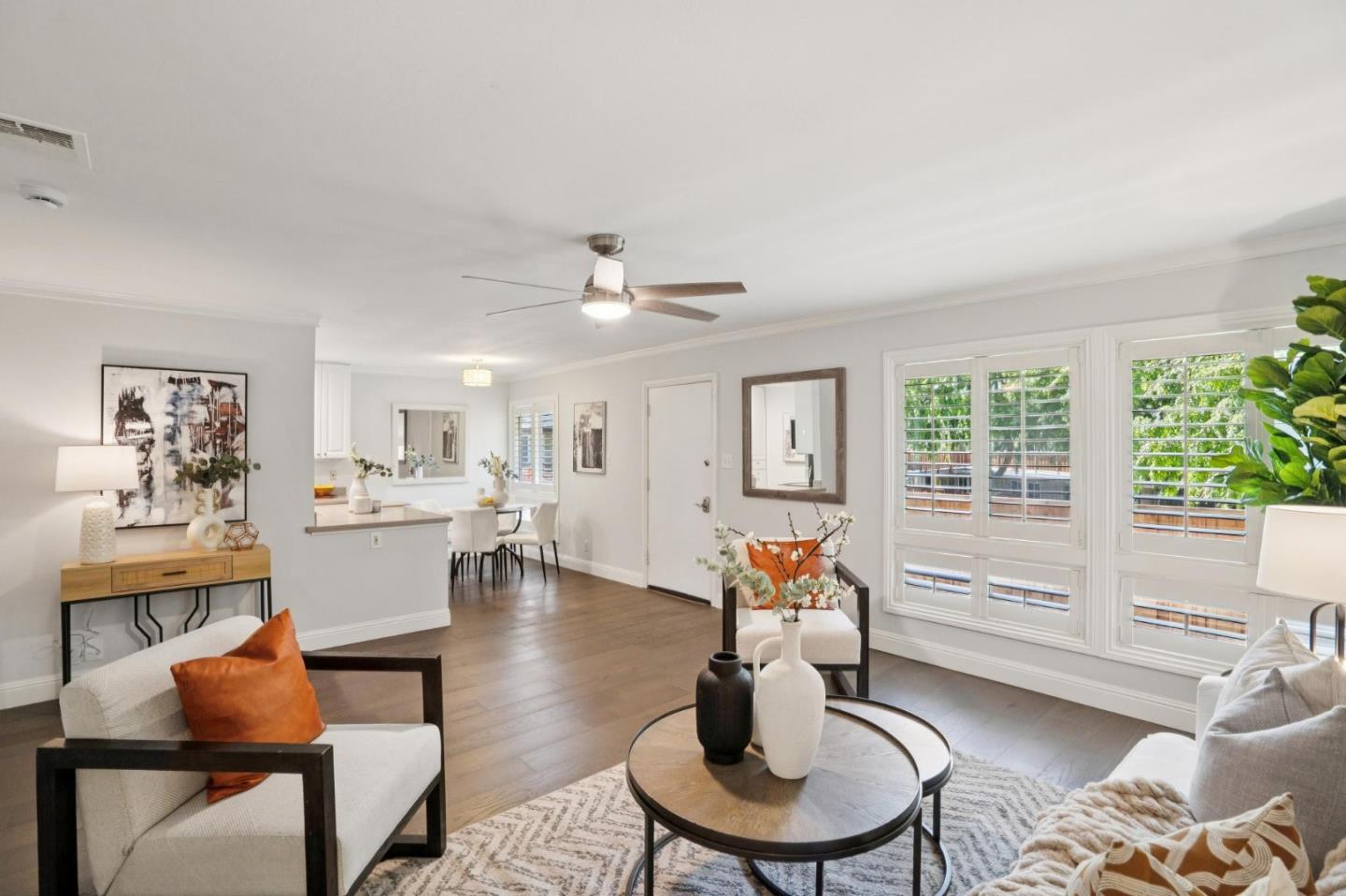 3033 Los Prados Street 229